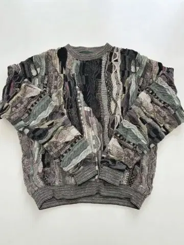 [ 정통 브랜드! TUNDRA ] 3D 니트 새상품급