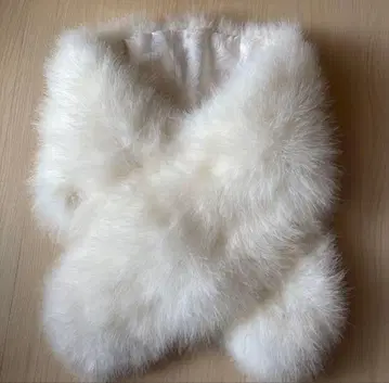 스톨 성인식 화이트 복슬복슬