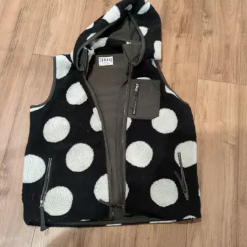 새상품급! 라임잉크 도트 무늬 보아 베스트 프리 사이즈