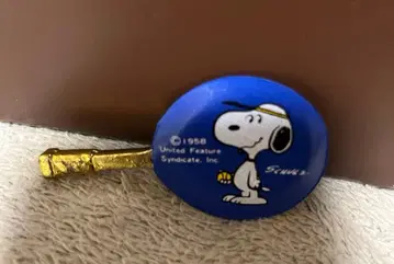 스누피 테니스 핀 배지 1958년제