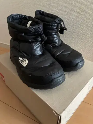 THE NORTH FACE 눕시 부츠 블랙 25
