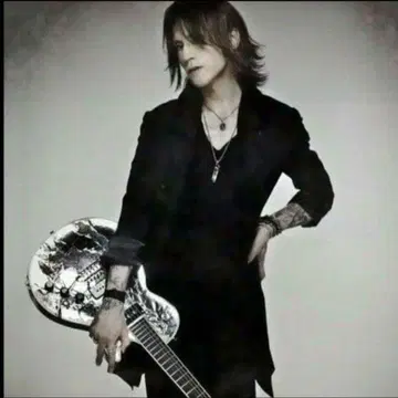 V 로엔civa로엔 루나시 xjapan sugizo10
