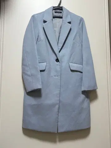 라이트 블루 롱 코트