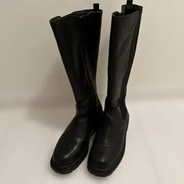 통굽 블랙 롱 부츠