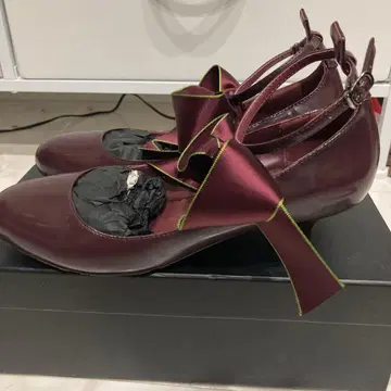 MAYLA 마이라 클래식 페리투 와인 브라운