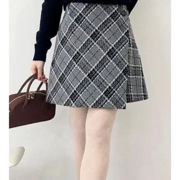 LILY BROWN 로빙 체크 스커트 쇼츠 팬츠