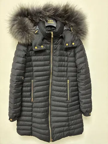 TATRAS 블랙 다운 자켓 후드 부착