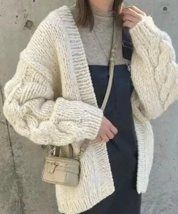 Audrey and John Wad 손뜨개질 페루 니트 케이블 가디건