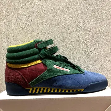 22cm Reebok 스니커즈