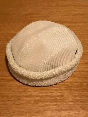 Sashiki 사시키 코듀로이 보아캡