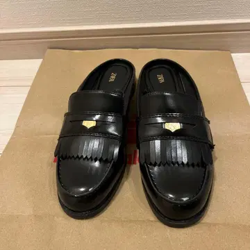 ZARA 청키 밑창 뮬 로퍼