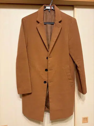 ikka 체스터 코트 카멜 색상