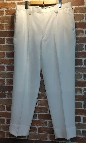 PARADISO 화이트 팬츠