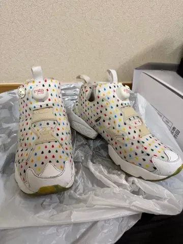 리복 인스타펌프 퓨리 드롭 무늬 리복