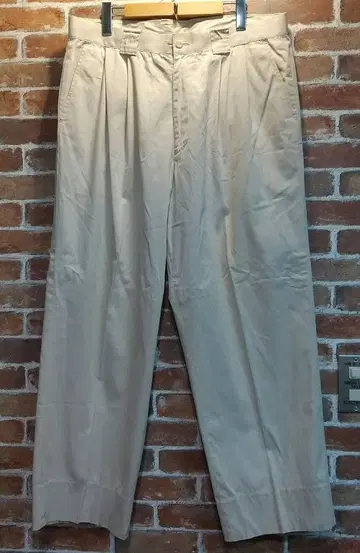 클리브랜드 베이지 골프 팬츠