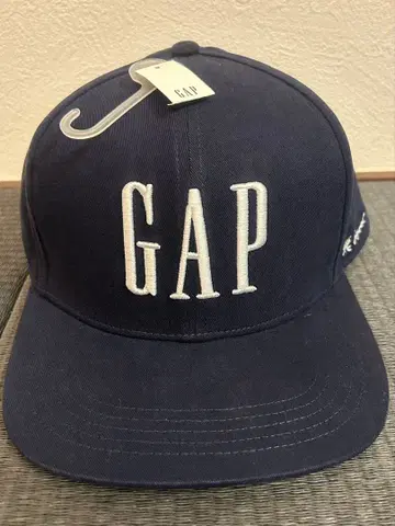 GAP 네이비 캡 자수 로고
