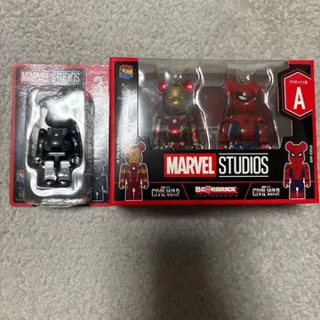 MARVEL STUDIOS BE@RBRICK 아이언맨 스파이더맨