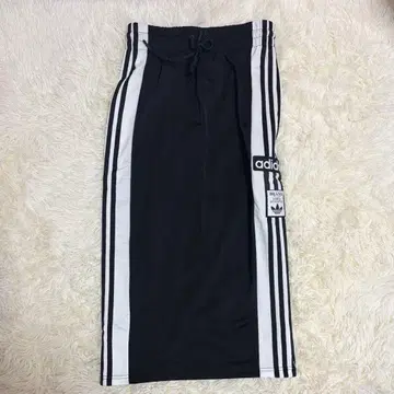 adidas 아디블레이크 스냅 스커트