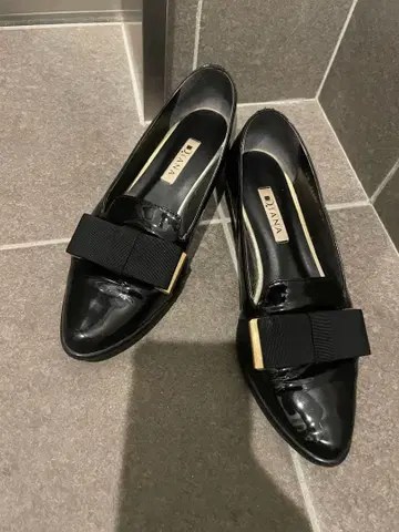 DIANA 가죽 신발 로퍼 로우힐 24cm