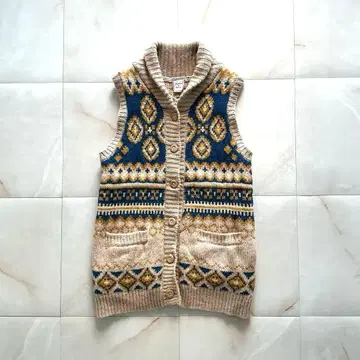 북유럽 무늬 울 100 숄카라 니트 베스트 아이보리 페미닌 구제 의류