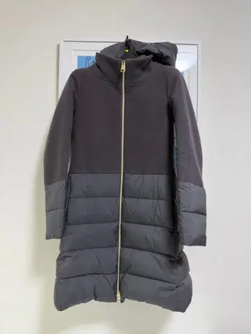 [ 완판템 ] HERNO ( 헬노 ) 38 울 절개 다운 코트