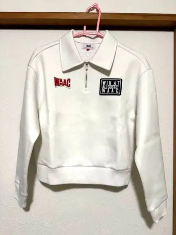 WAAC 화이트 집업 피케 셔츠