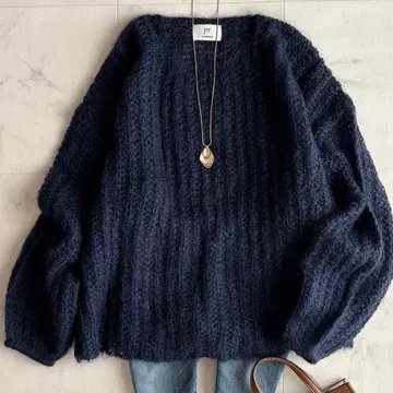 컨디션 최상 프리미어 아롱디스망 로우 게이지 모헤어 루즈 니트 네이비