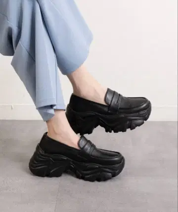 스니커즈 밑창 로퍼