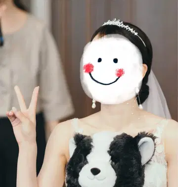 실버 크리스탈 티아라와 귀걸이 세트