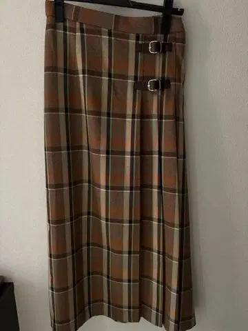 YECCA VECCA 체크 스커트 새상품급