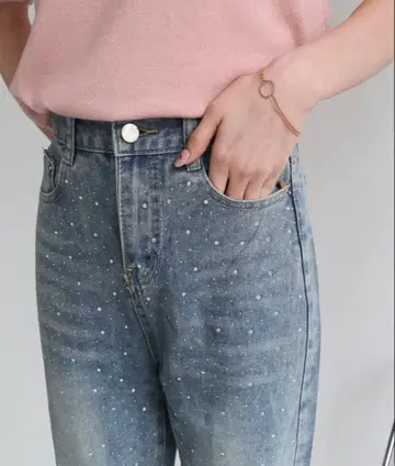새상품급 큐빅 장식 데님 팬츠