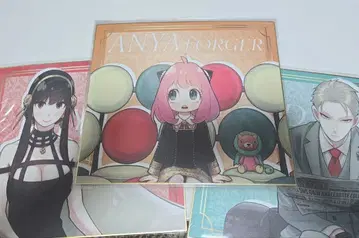 스파이 패밀리 색지 원작 그림 아냐 로이드 요르