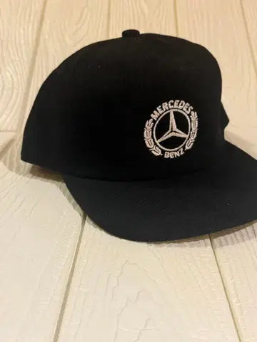 로스앤젤레스 구매 미사용 새상품 벤츠 자수 캡 구제 의류