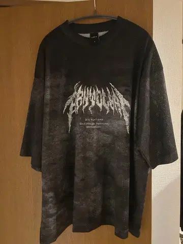 오버 사이즈 LYFT IFBBPRO 착용 t셔츠