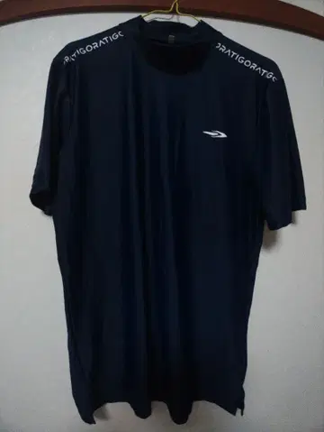 네이비 골프 숏 슬리브 모크넥 셔츠