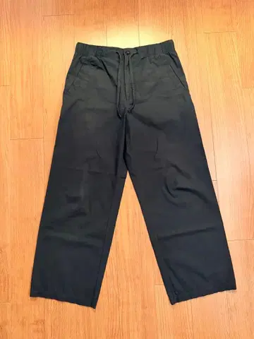 COS 블랙 와이드 팬츠 밴딩과 끈 포함