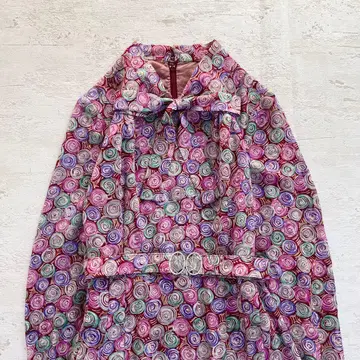 쇼와 레트로 올 패턴 긴팔 롱 원피스 리본 포함  디자인 벨트 포함