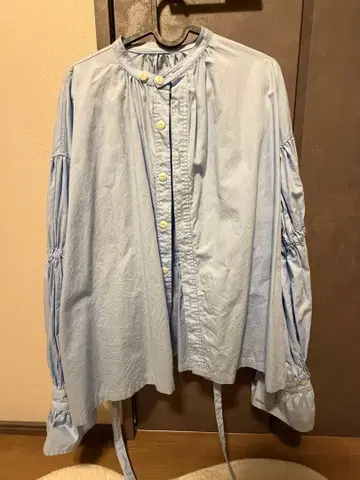 빔즈 보이 블라우스