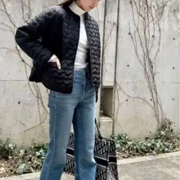 ZARA 블랙 퀼팅 자켓 XS