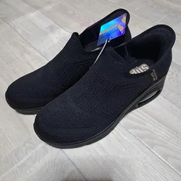 Skechers 슬립온 블랙