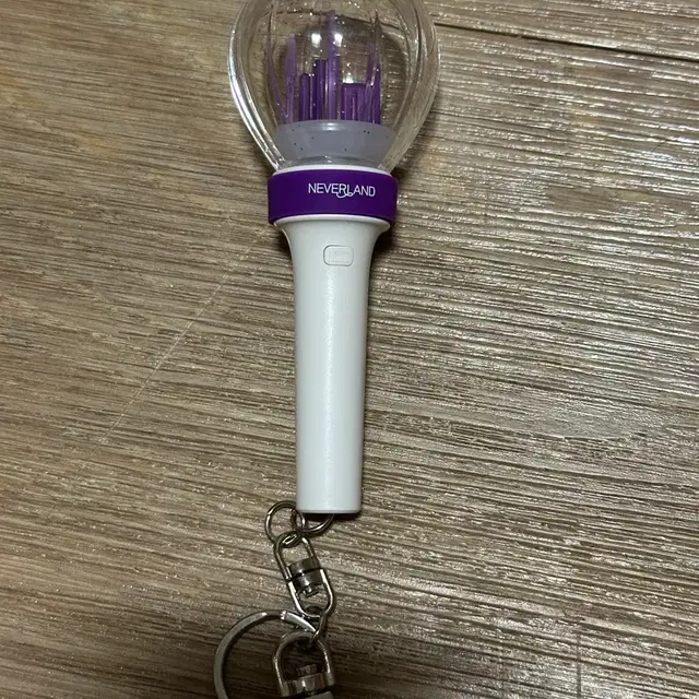 여자아이들 응원봉 키링 팔아요