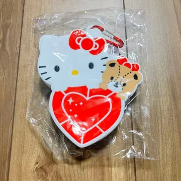 [ 완전 미사용품 ] 헬로키티 하트형 실리콘 파우치