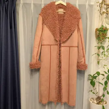 TWINSET 핑크 롱 무스탕 코트