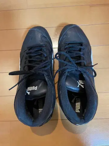 Puma 스파이크 슈즈 블랙/화이트