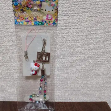 셀럽 키티 큐빅 스트랩