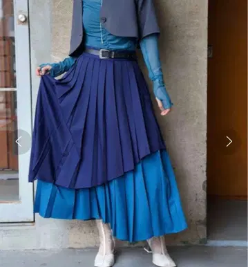 HARE 레이어드 플리츠 스커트