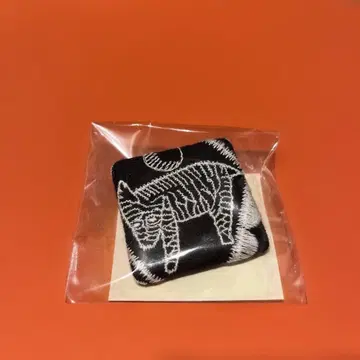 미개봉 미나 페르호넨 생큐베리 배지 symphony