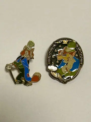 정직한 존 핀 배지 2개 세트