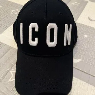 DSQUARED2 블랙 아이콘 캡
