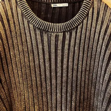 ZARA 니트 L 사이즈 베이지 블랙